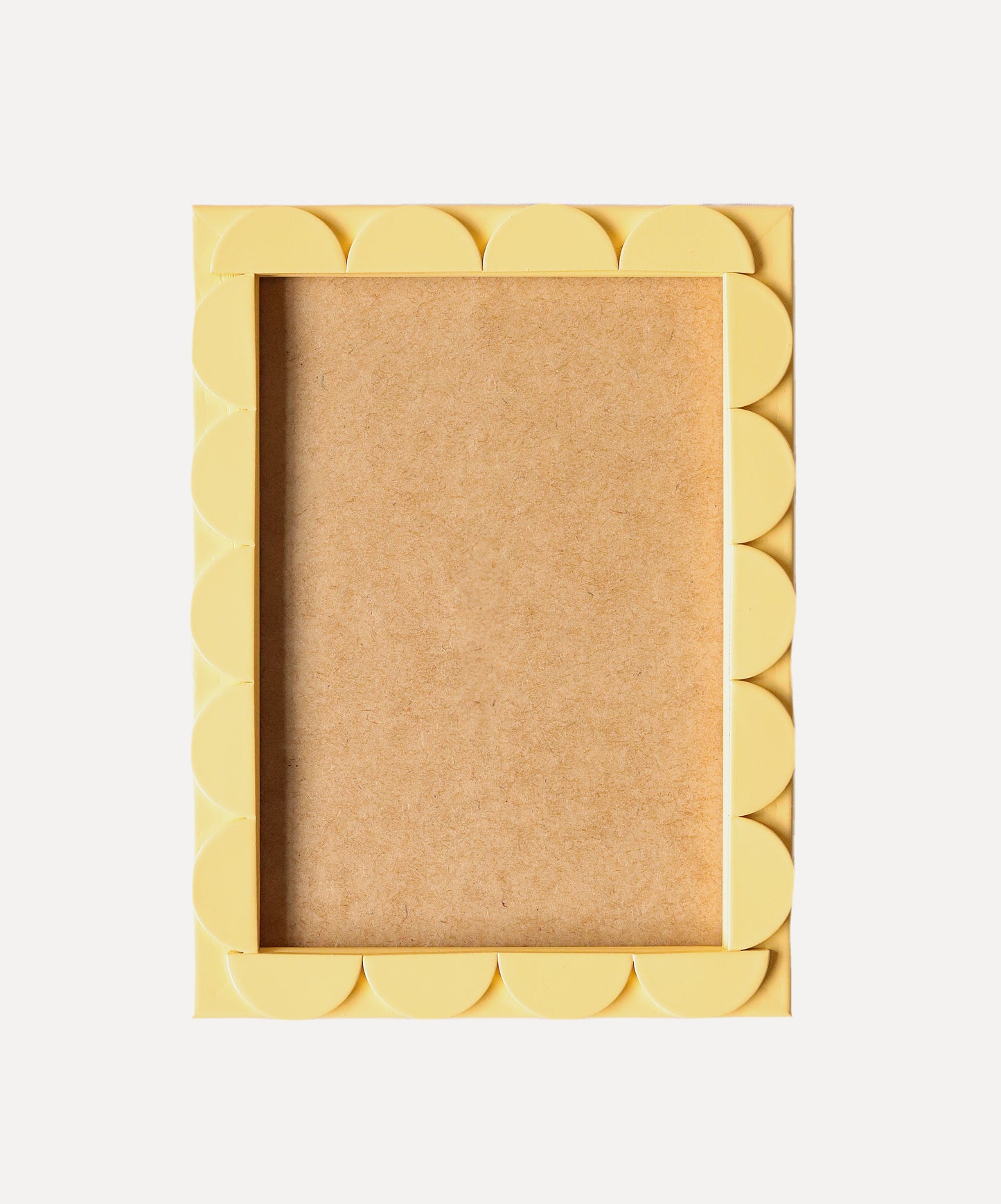 Scallop Frame