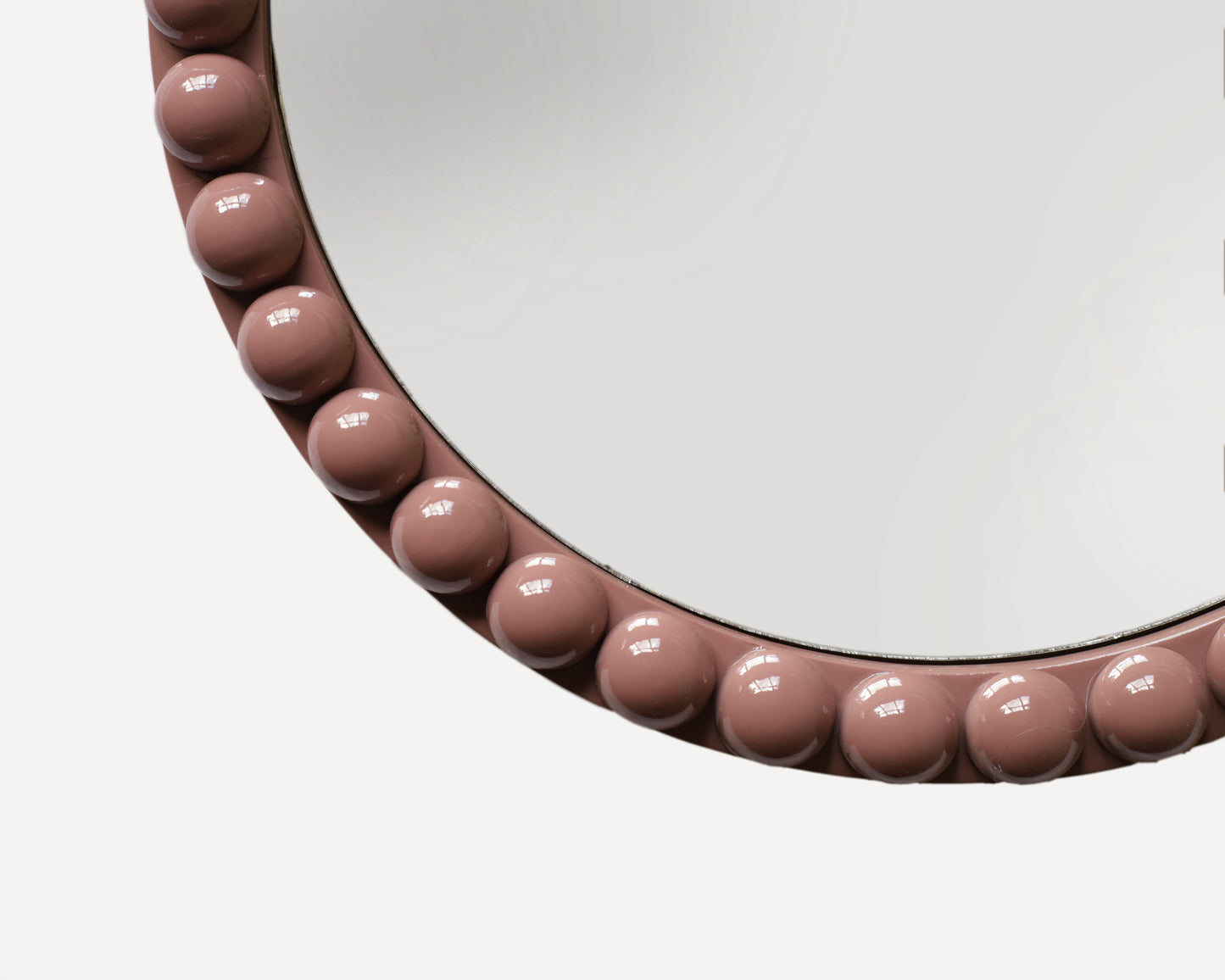 Round Over-Sized Bobbin Mirror