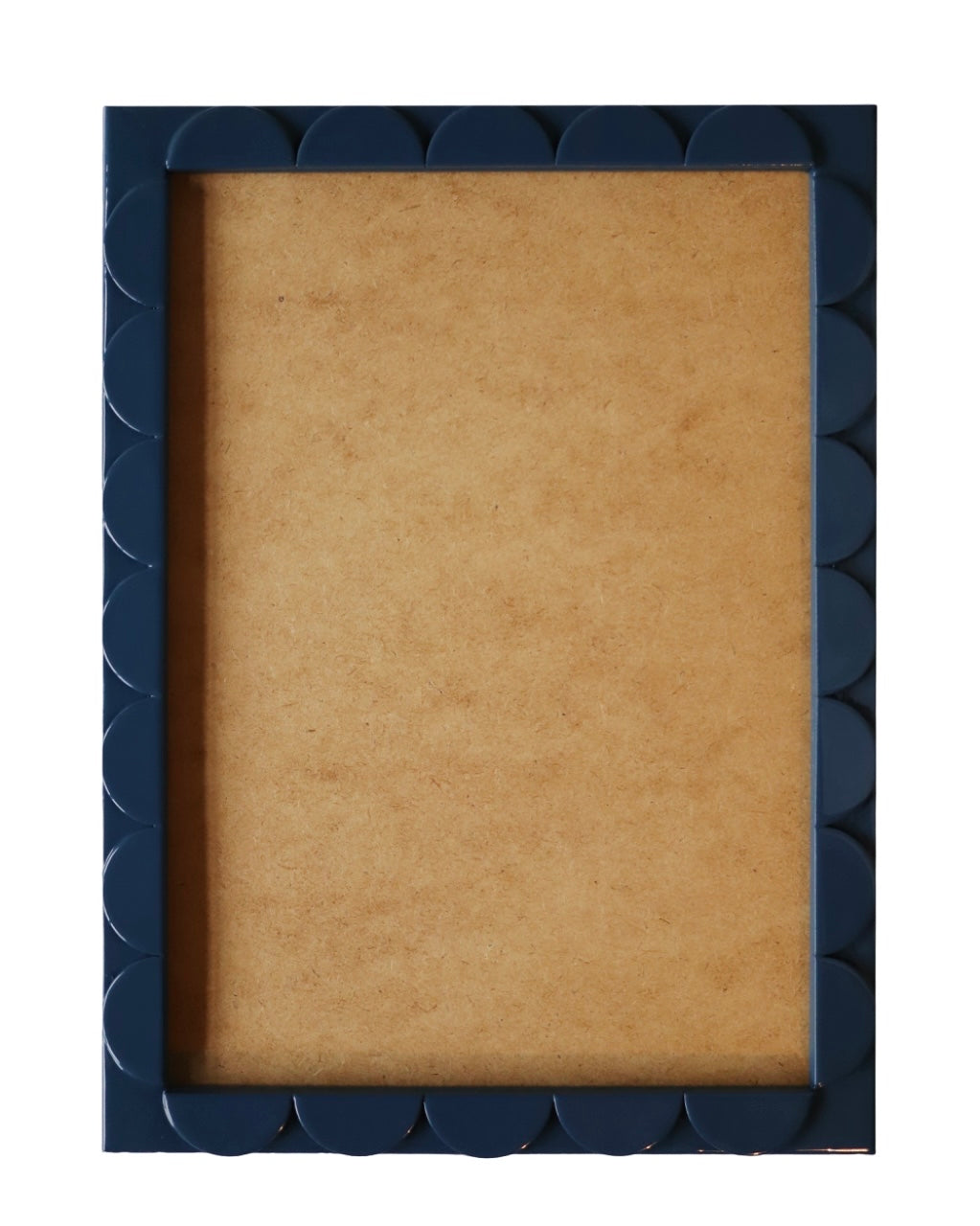 Scallop Frame