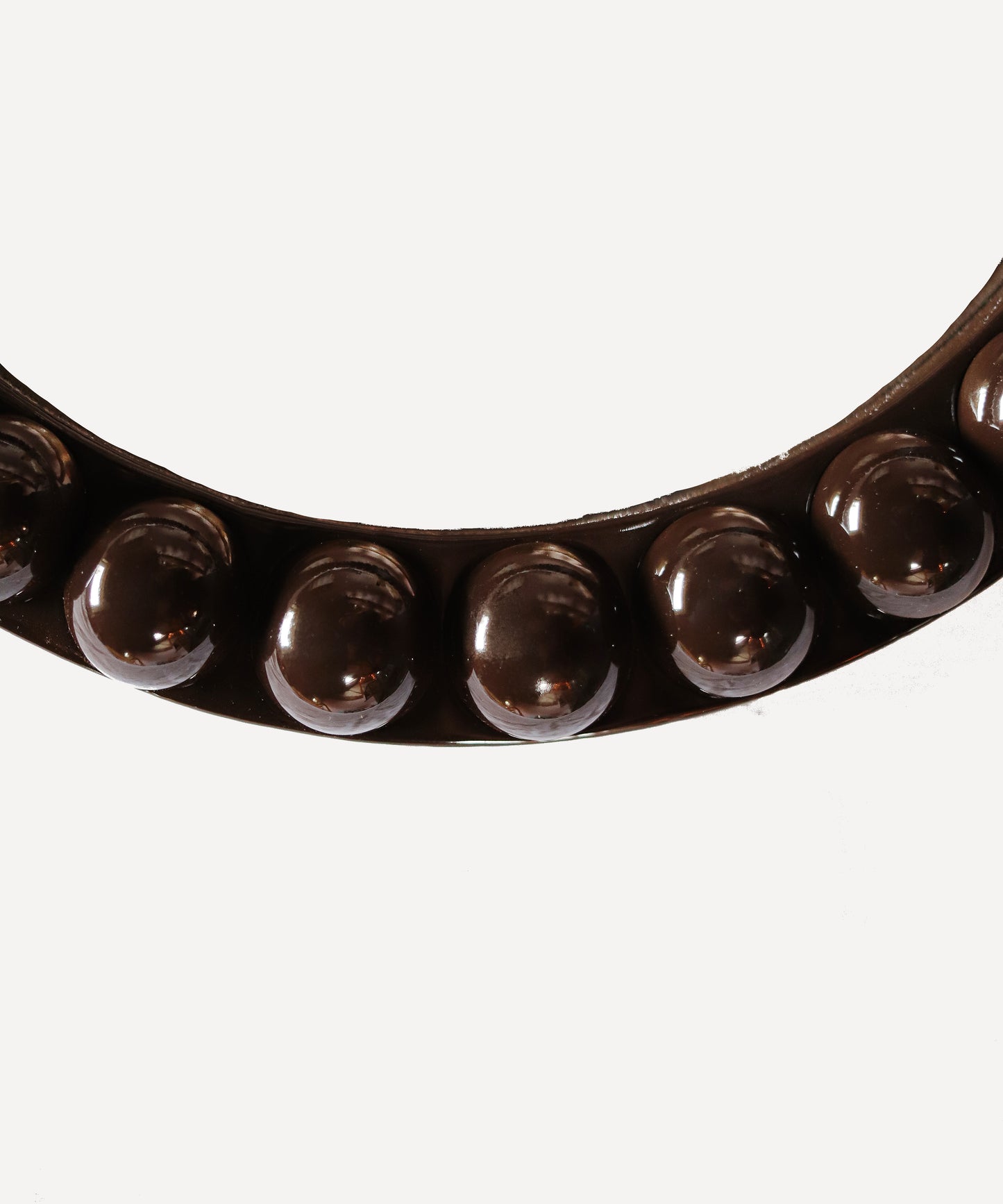 Round Over-Sized Bobbin Mirror