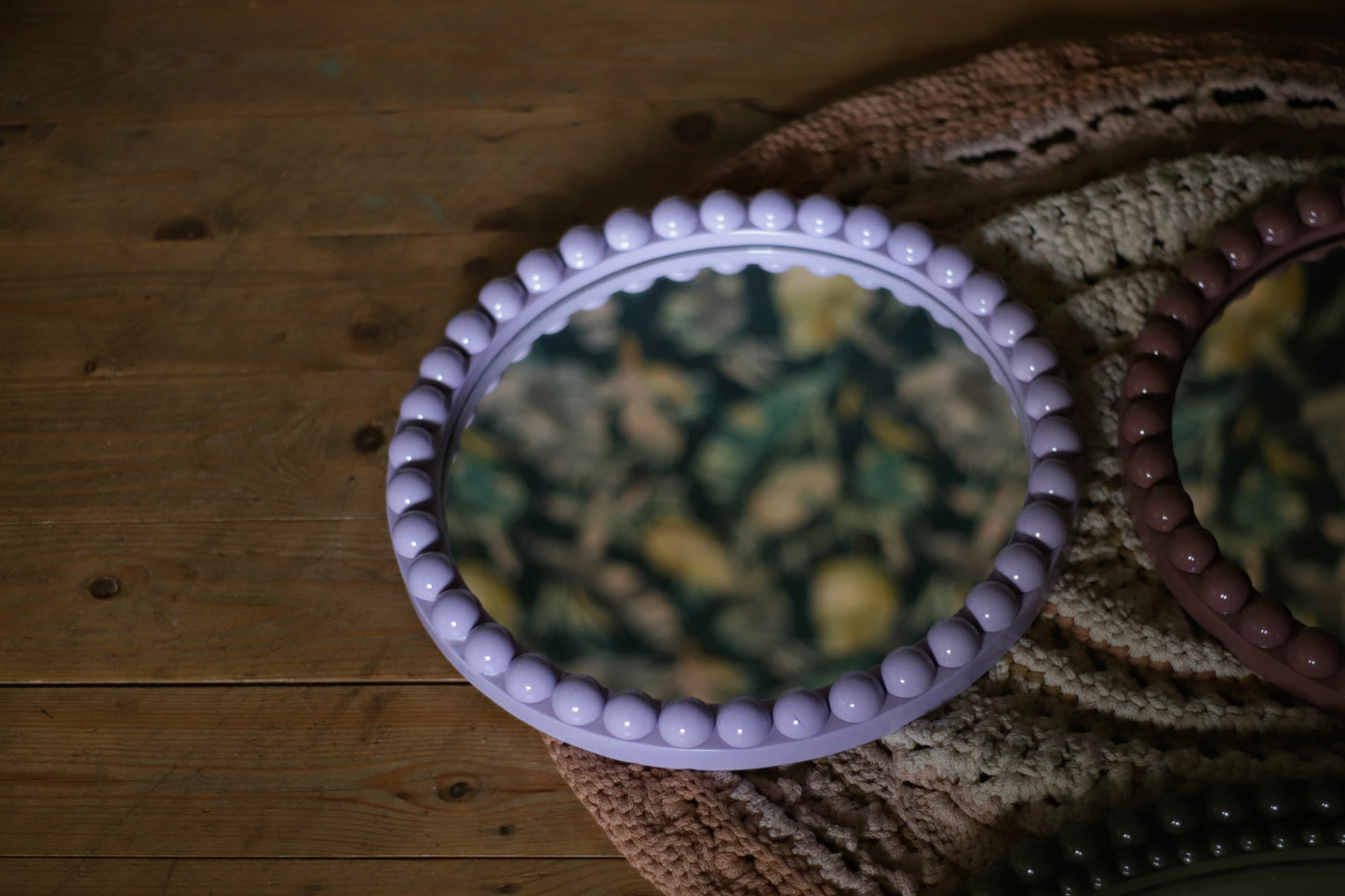 Round Over-Sized Bobbin Mirror