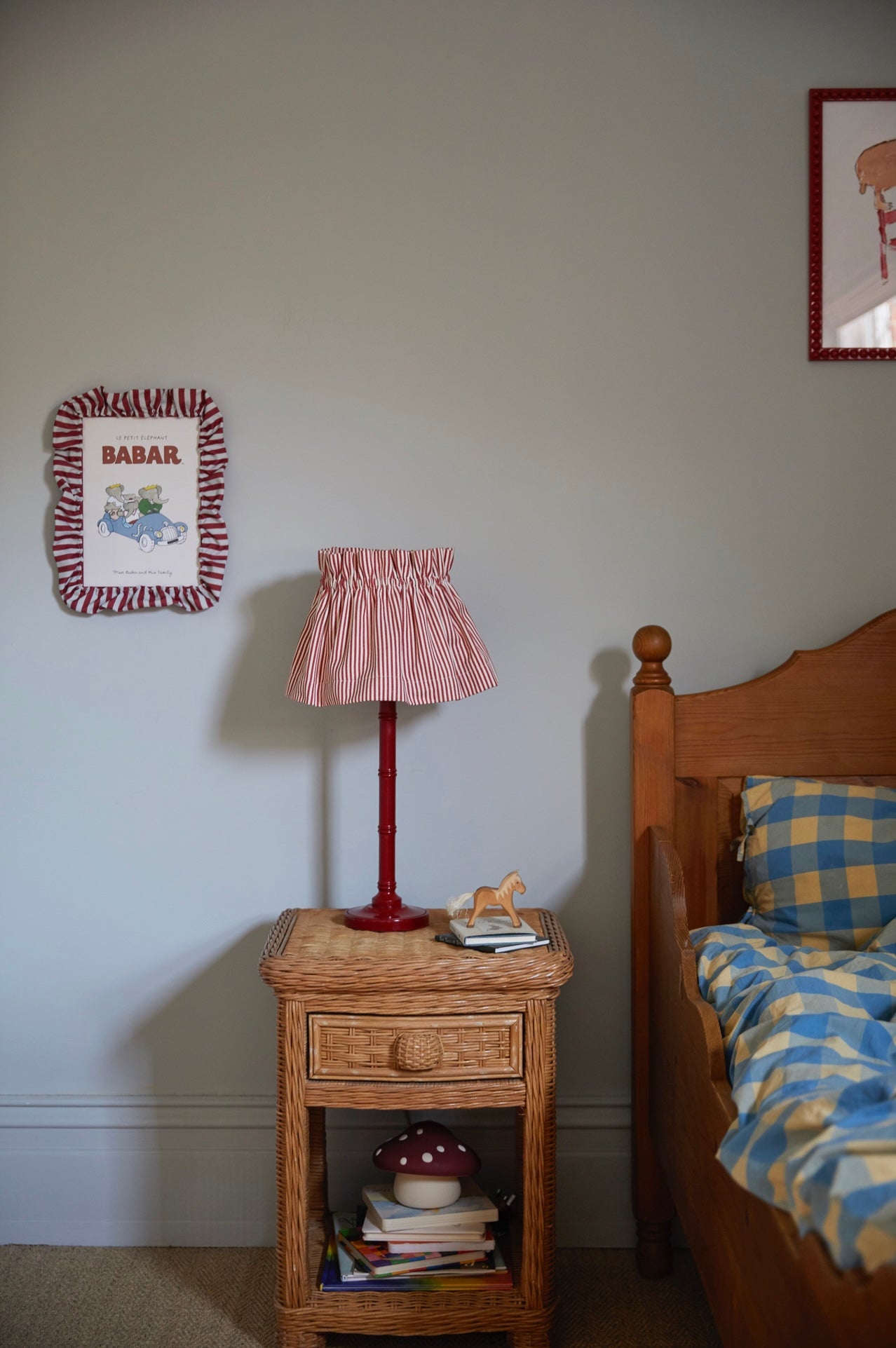 Cranberry Stripe Ruffle Frame