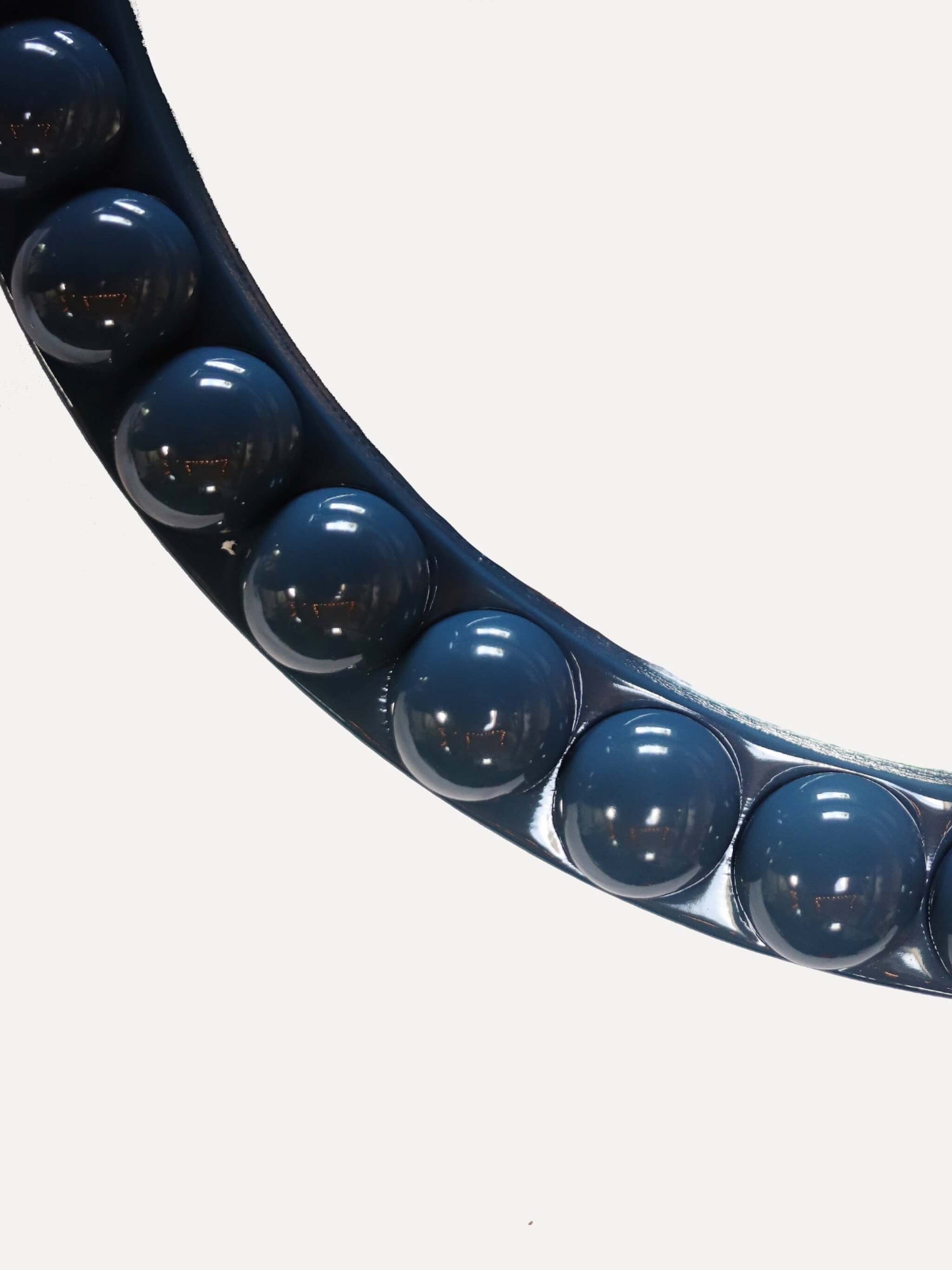 Round Over-Sized Bobbin Mirror close up